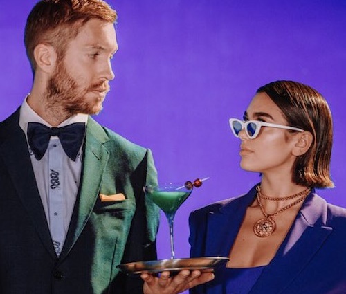 Atacante inglês pediu 'One Kiss', parceria do DJ com a cantora (Divulgação)